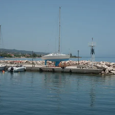 南希客房公寓 3* Agios Andreas (Messenia)