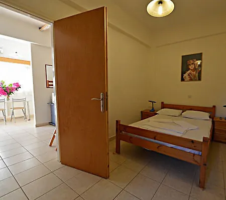 Aparthotel Nancy Agios Andreas (Messenia)