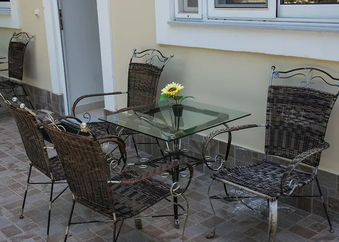 Ξενοδοχείο με διαμερίσματα Nancy 3*