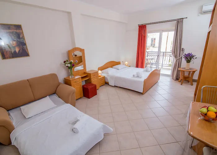 Nancy Άγιος Ανδρέας